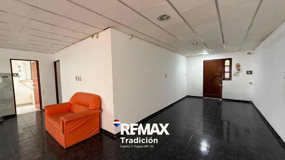 CASA 3 DORMITORIOS -VENTA RESISTENCIA CON COCHERA 2