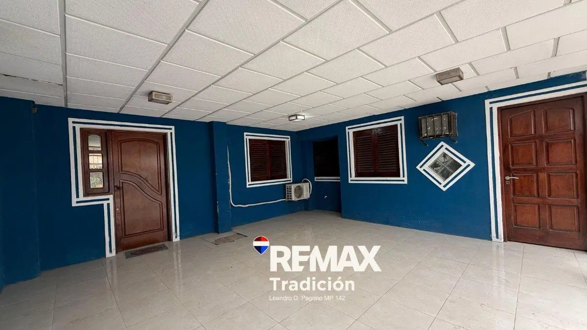 CASA 3 DORMITORIOS -VENTA RESISTENCIA CON COCHERA 5