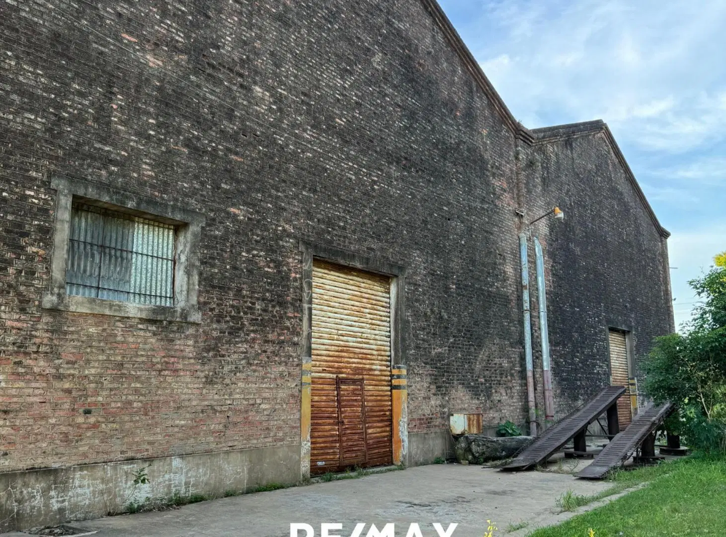 Terreno Industrial con galpón EN VENTA Pto Vilelas 5