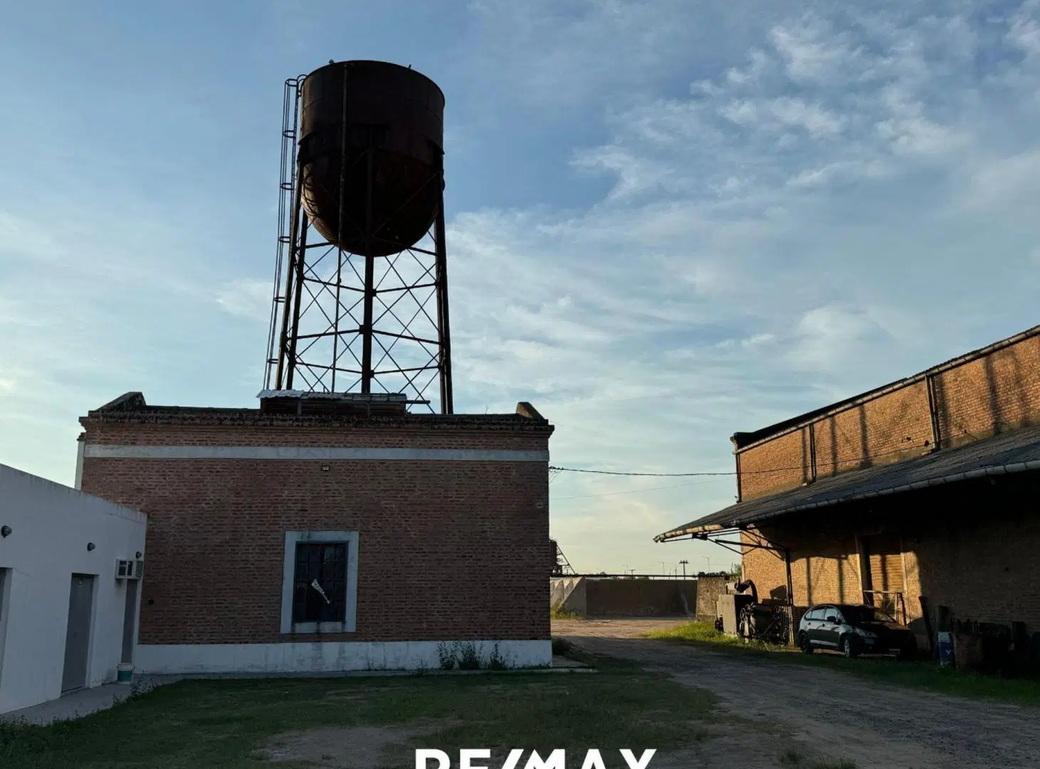 Terreno Industrial con galpón EN VENTA Pto Vilelas 3