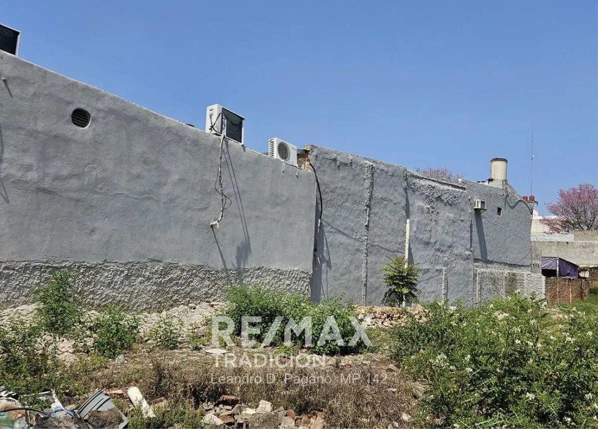 Lote de 500 m2 en AQUILER  microcentro Saenz Peña 4