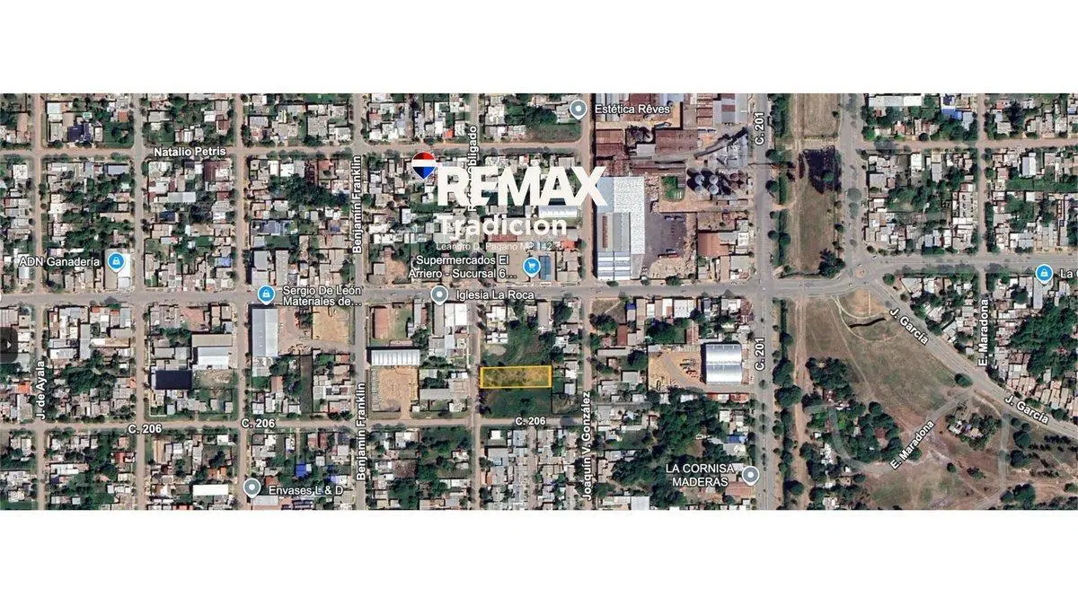 Terreno en venta Sáenz Peña, Zona comercial 1300 2