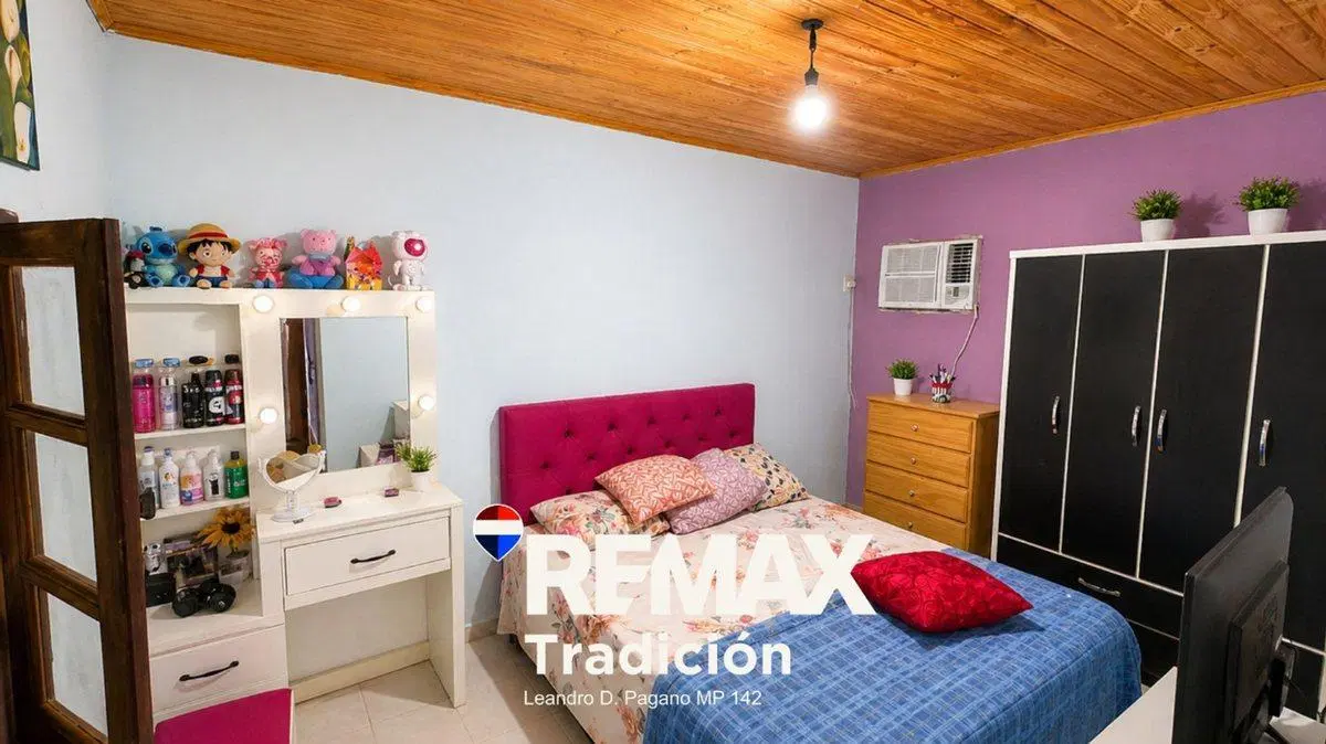 VENTA DE CASA 1 DORMITORIO + TERRENO - La Liguria 3