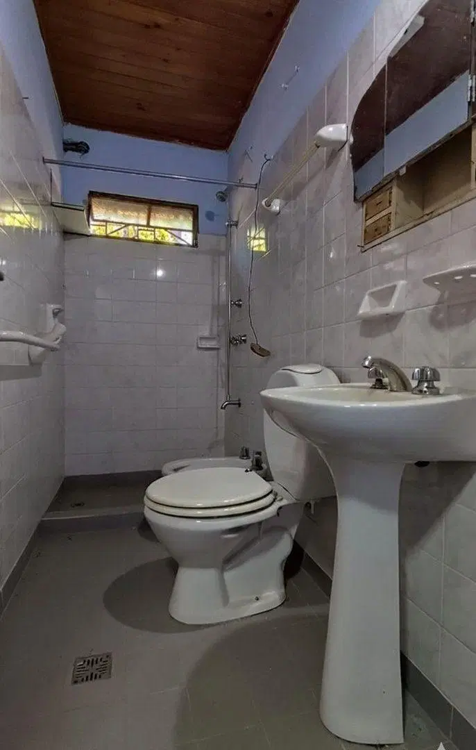 Venta de 3 Casas en Resistencia.- 5