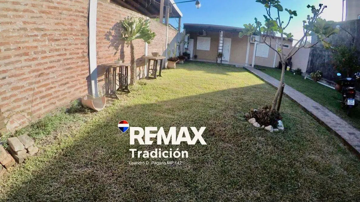 CASA  VENTA  4 AMB. BARRIO ARAMBURU 5