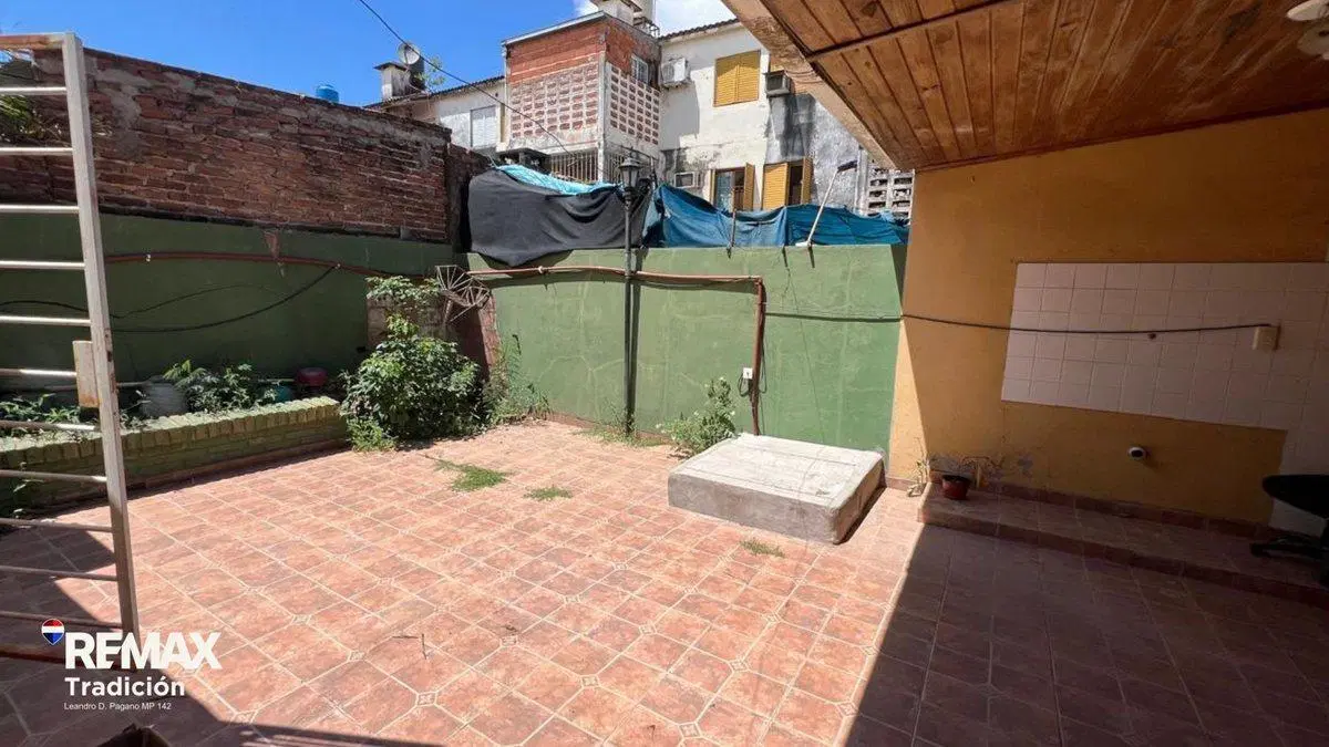 DEPARTAMENTO PB EN VENTA -3 DORMITORIOS -ZONA UNNE 5