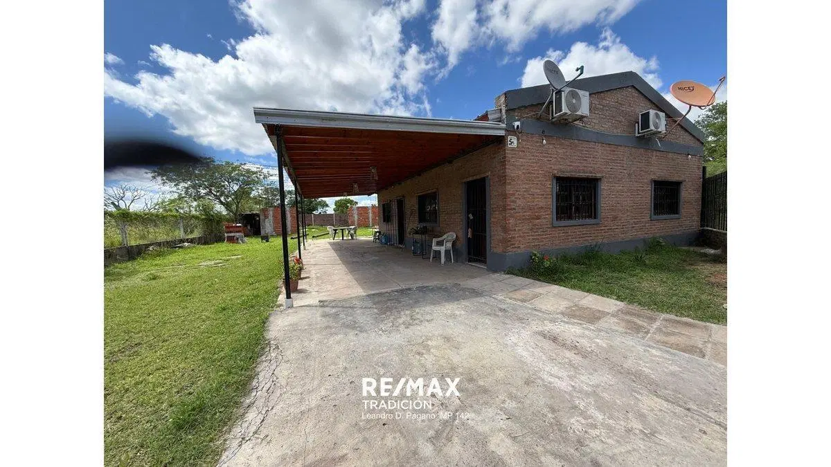 Casa con piscina y galpón – Ruta 16, Puerto Tirol 4