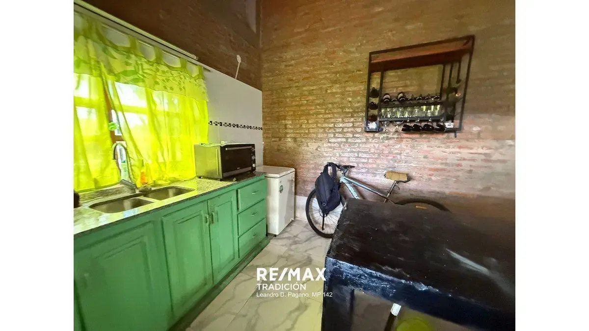 Casa con piscina y galpón – Ruta 16, Puerto Tirol 5