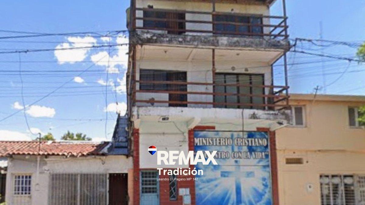 VENTA Galpón  sobre Av. Alvear -  a Reciclar