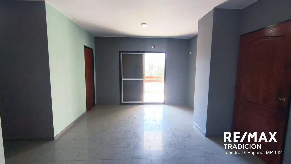 Departamento Venta 2 dorm c/coch. Microcentro Rcia 5