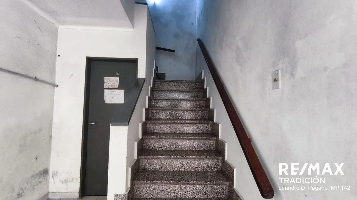 Departamento Venta 2 dorm. Microcentro Rcia Chaco 5