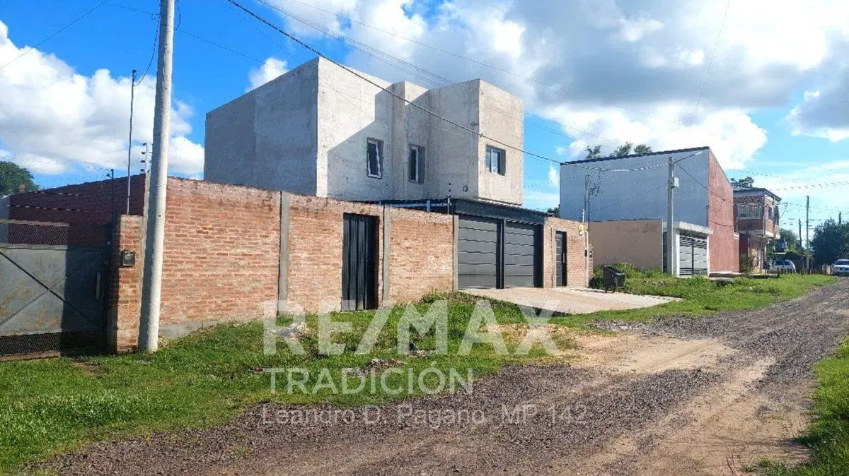Vta Terreno en Fontana con Muro Perimetral 4