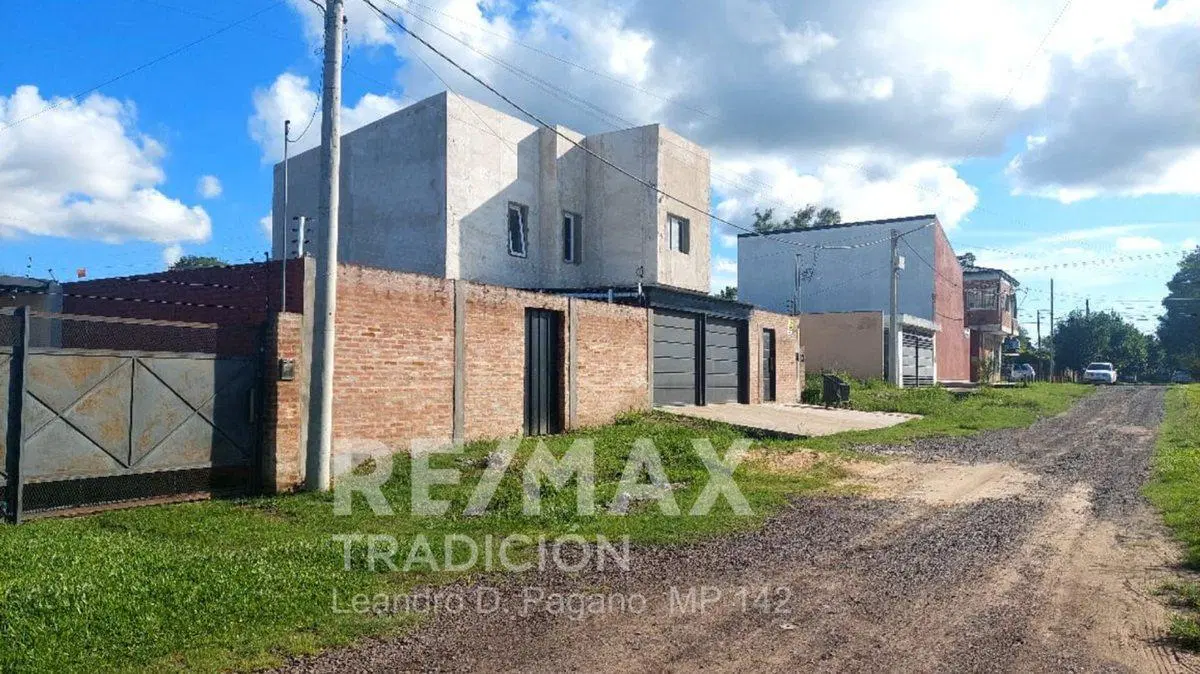 Vta Terreno en Fontana con Muro Perimetral 2