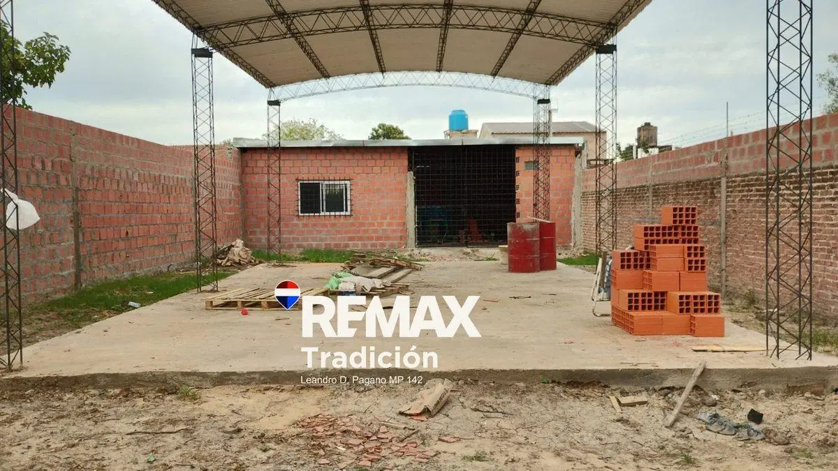 VENTA DE GALPON EN FONTANA FRENTE A ESCUELA 666 4