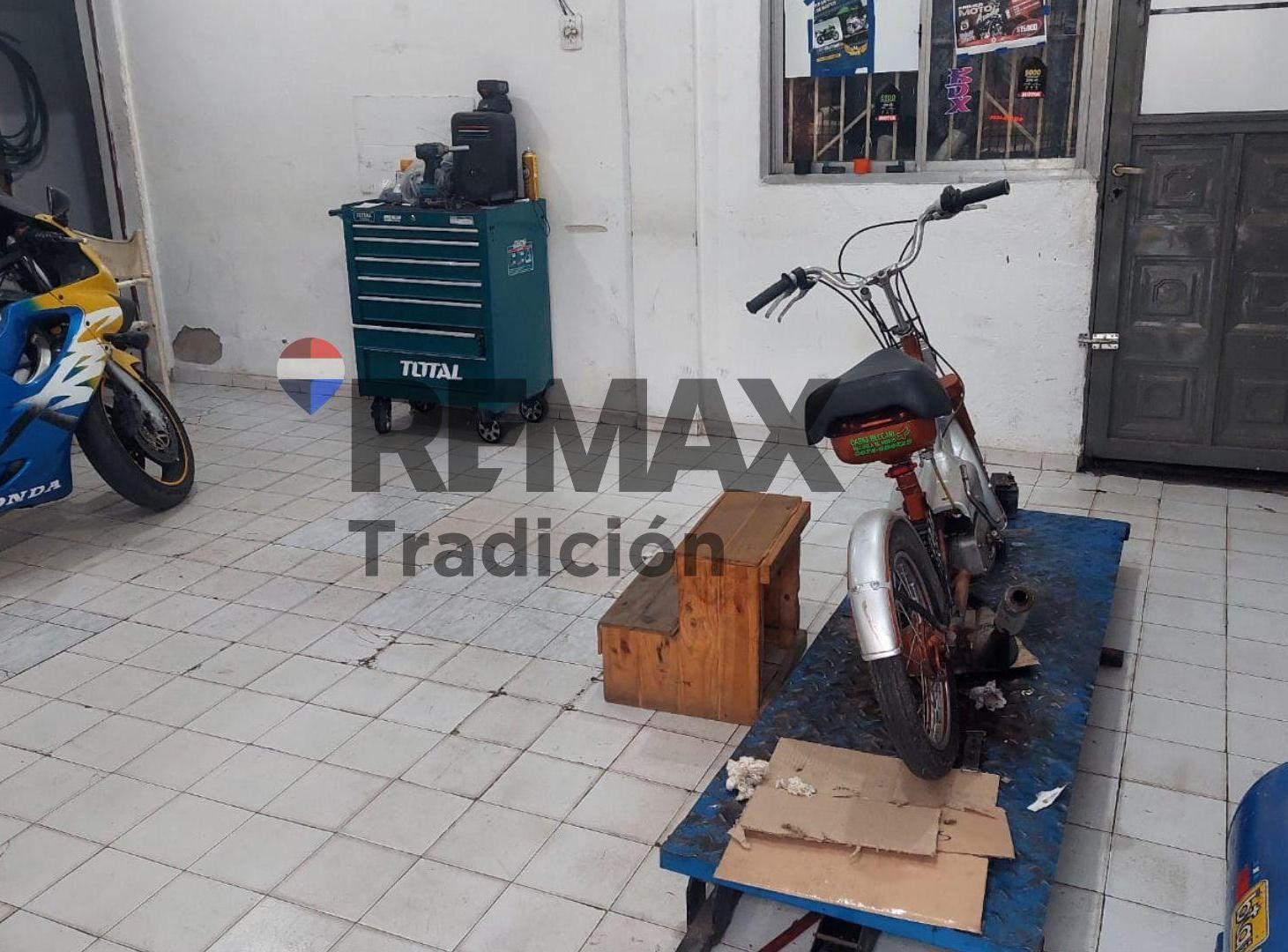 Foto de Vta Casa a Reciclar y Local en Gran Terreno Rcia, imagen 1