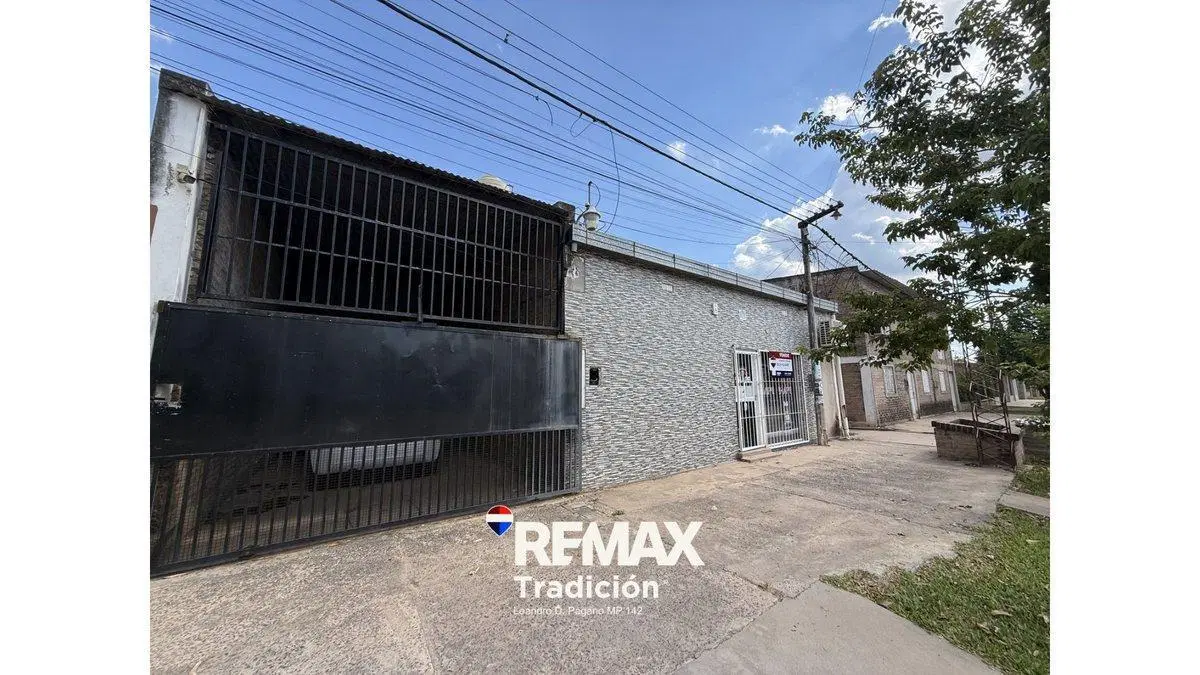 Casa c/local a la venta 5 Amb. en Gral. San Martin 3