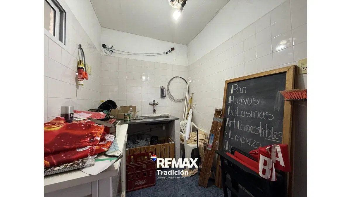 Casa c/local a la venta 5 Amb. en Gral. San Martin 5