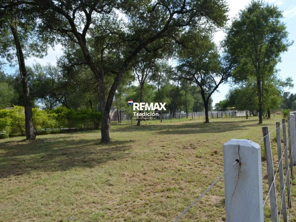 TERRENO EN AIRES DE COLONIA - PARQUIZADO ALAMBRADO 4