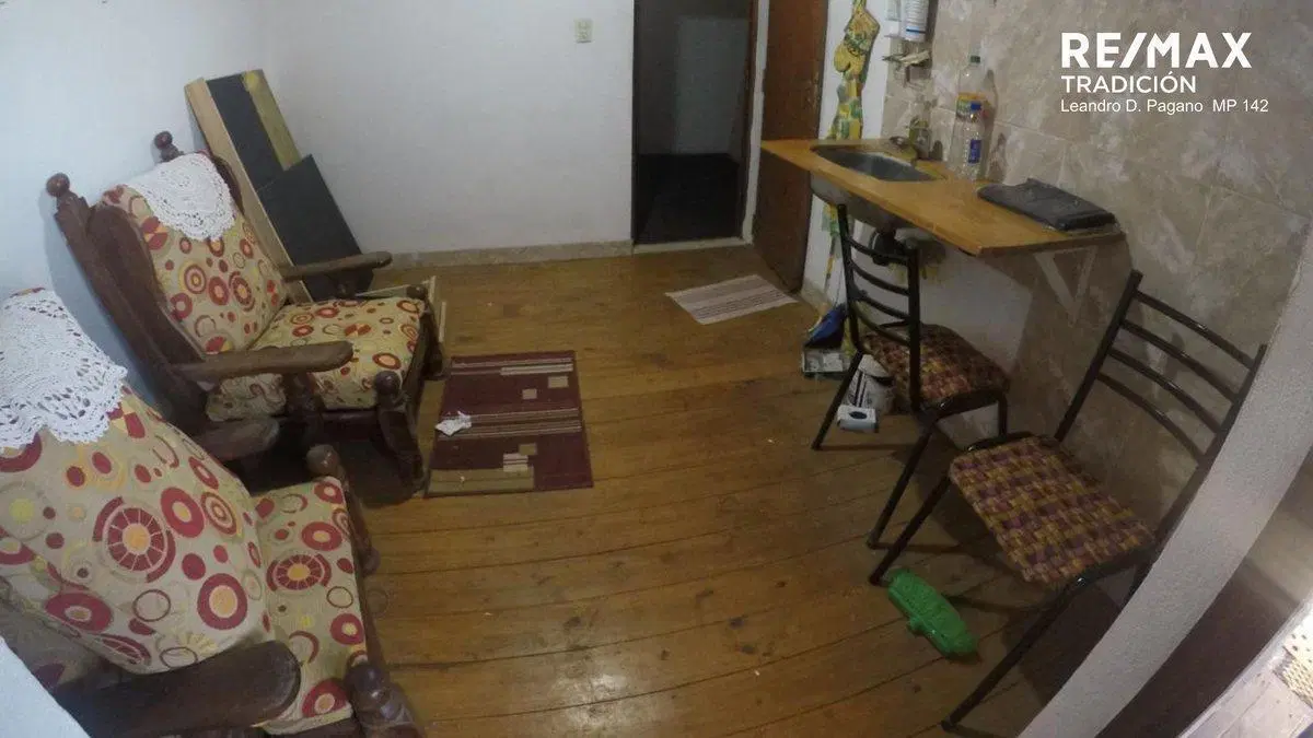 TERRENO CON CONSTRUCCION EN VENTA ZONA ESTUDIANTES 5