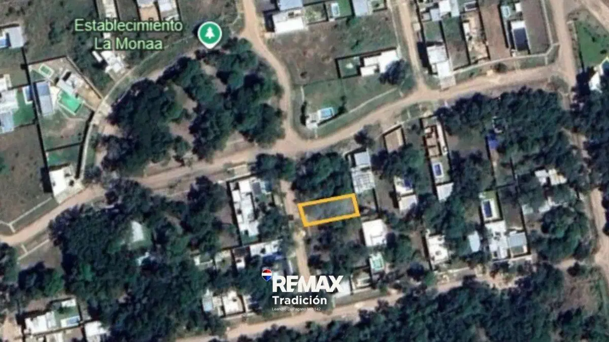 Venta de lote en Barrio Gran Arboleda 270 mts2 4