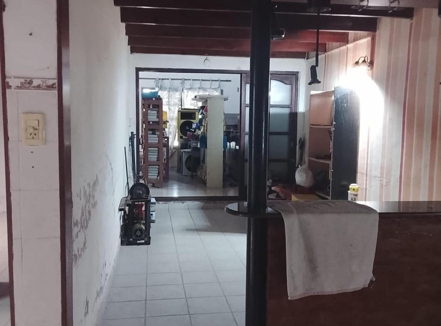 Foto de CASA EN ALQUILER C LOCAL COMERCIAL EN RESISTENCIA, imagen 4