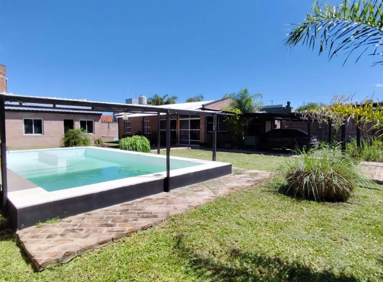 Venta Casa con Pileta en Zona Norte, Resistencia.- 4
