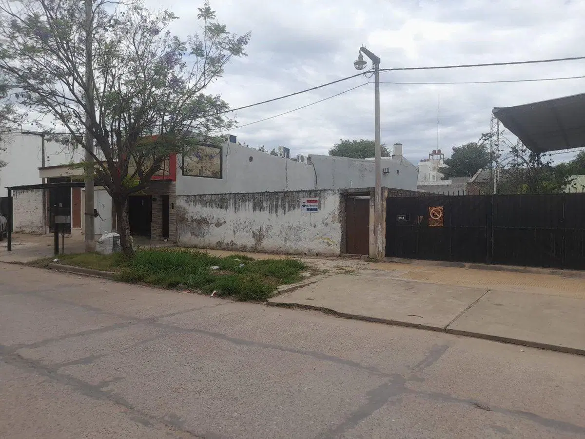 Lote de 500 m2 en AQUILER  microcentro Saenz Peña 5
