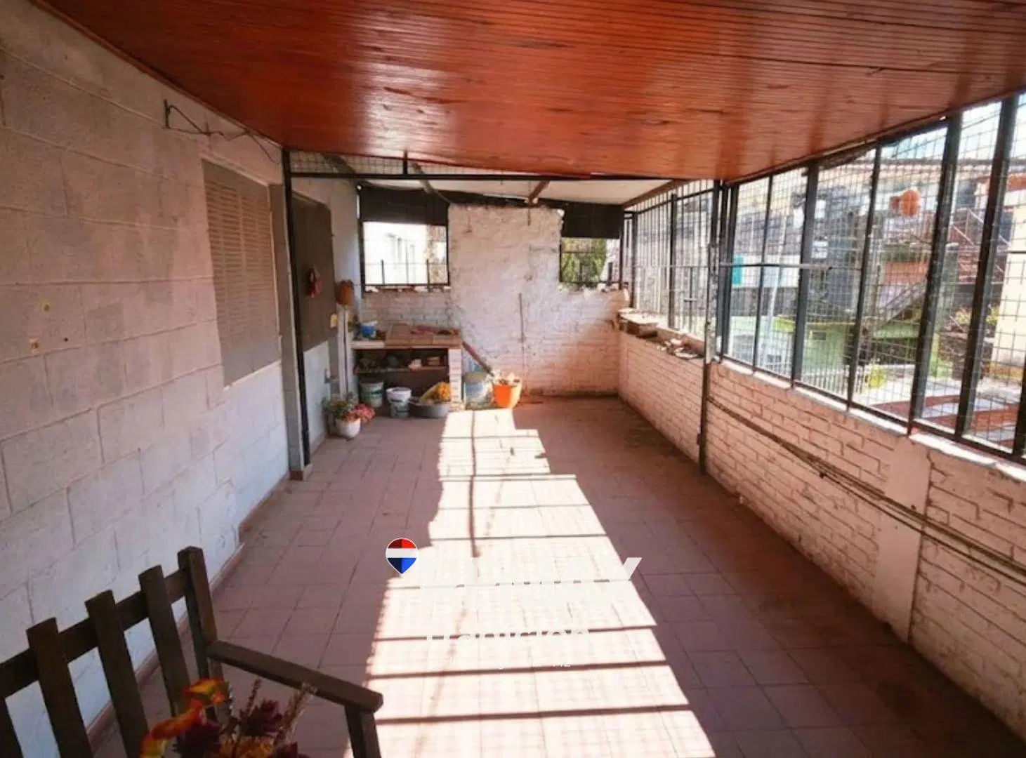 Venta amplio Departamento en  B San Cayetano 4