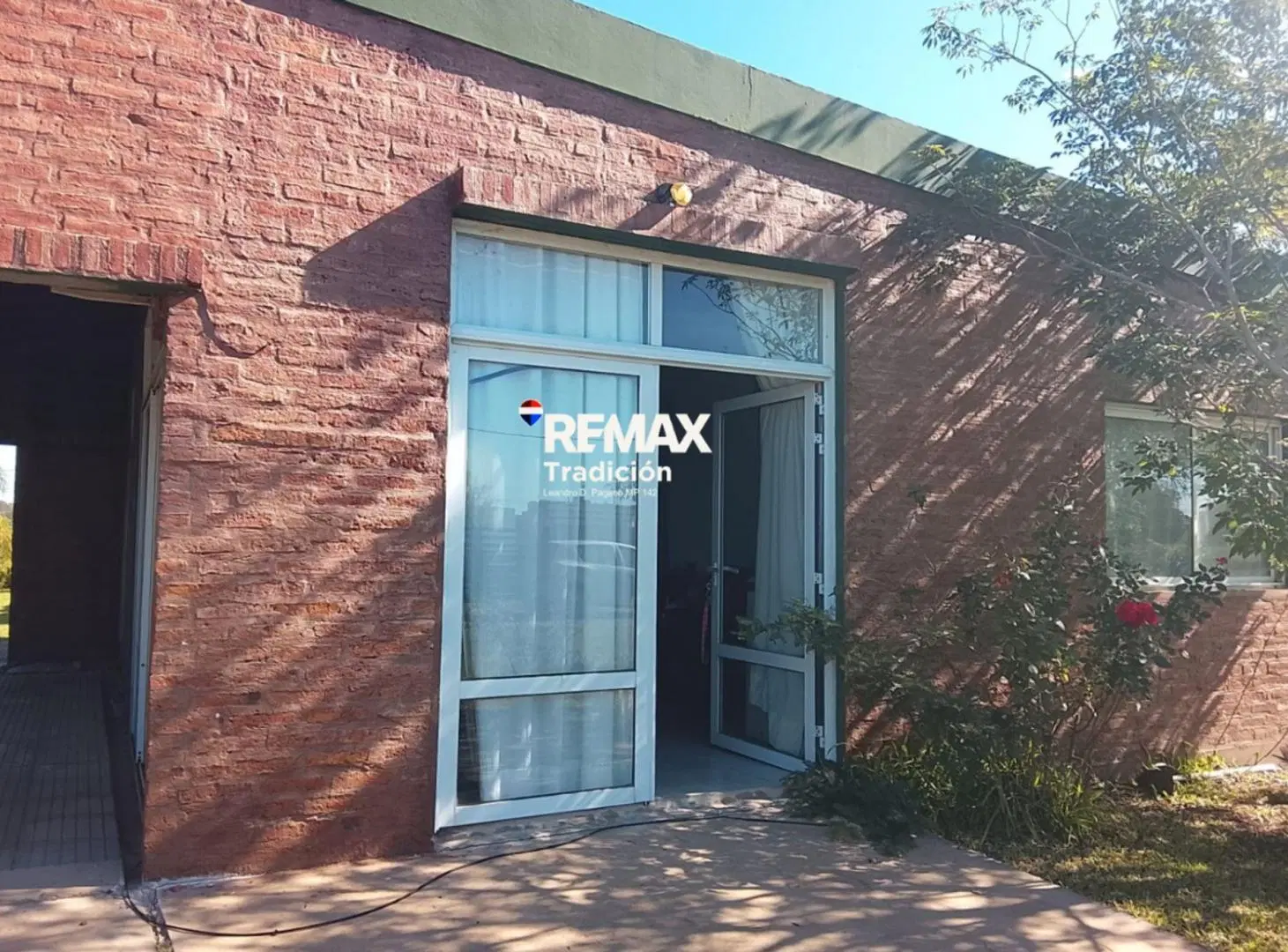 CASA EN VENTA C PILETA B° LA HERRADURA COL BENITEZ 2