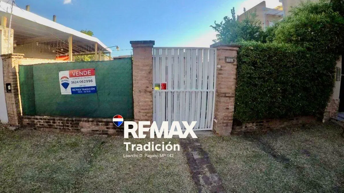 CASA  VENTA  4 AMB. BARRIO ARAMBURU 4