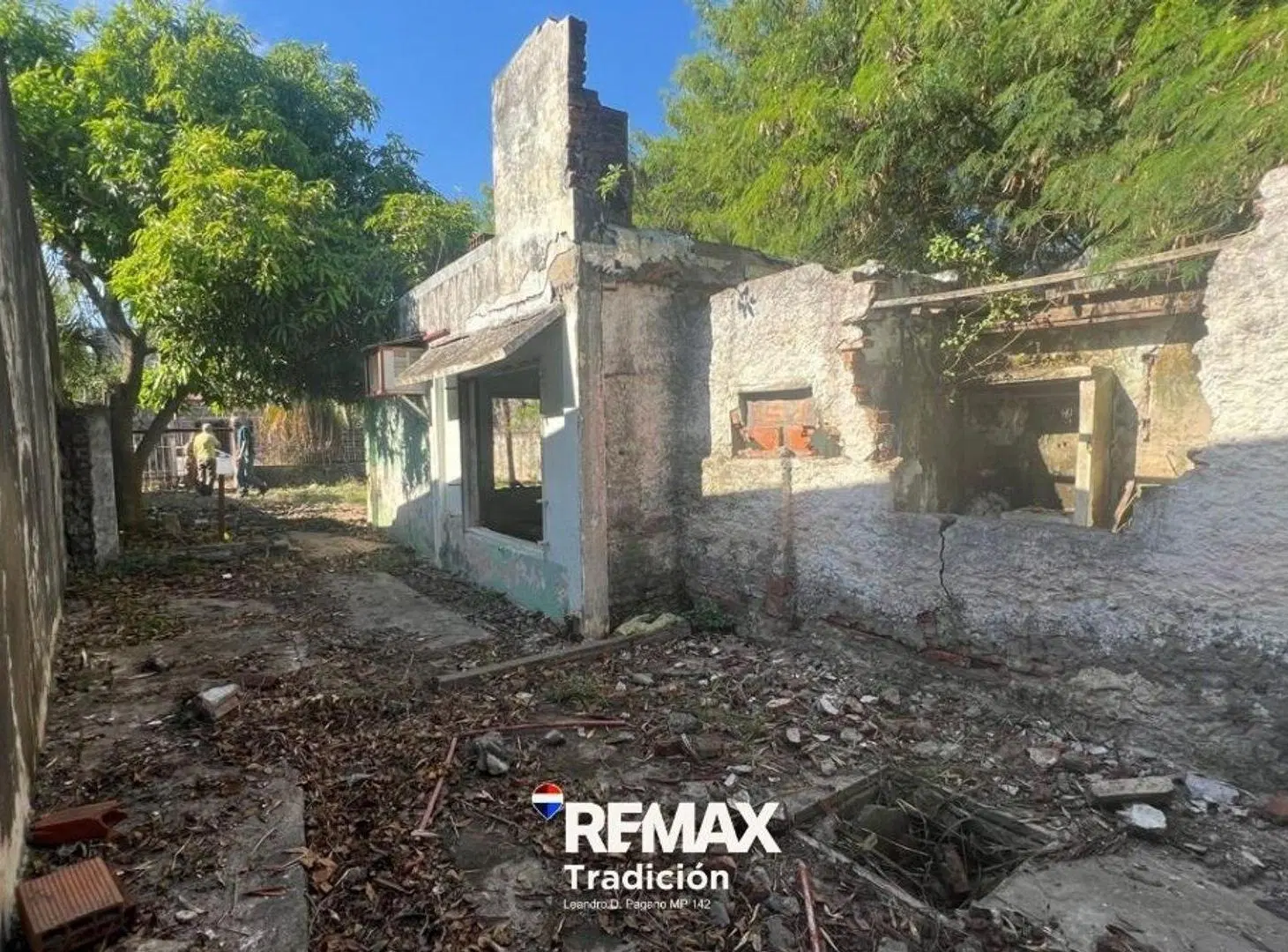 VENTA TERRENO 300 M2 4