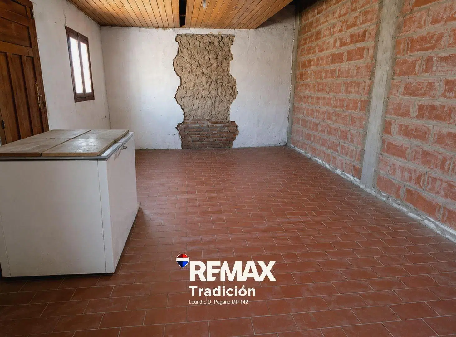 Casa c/ local comercial en Venta sobre Av. Alberdi 5