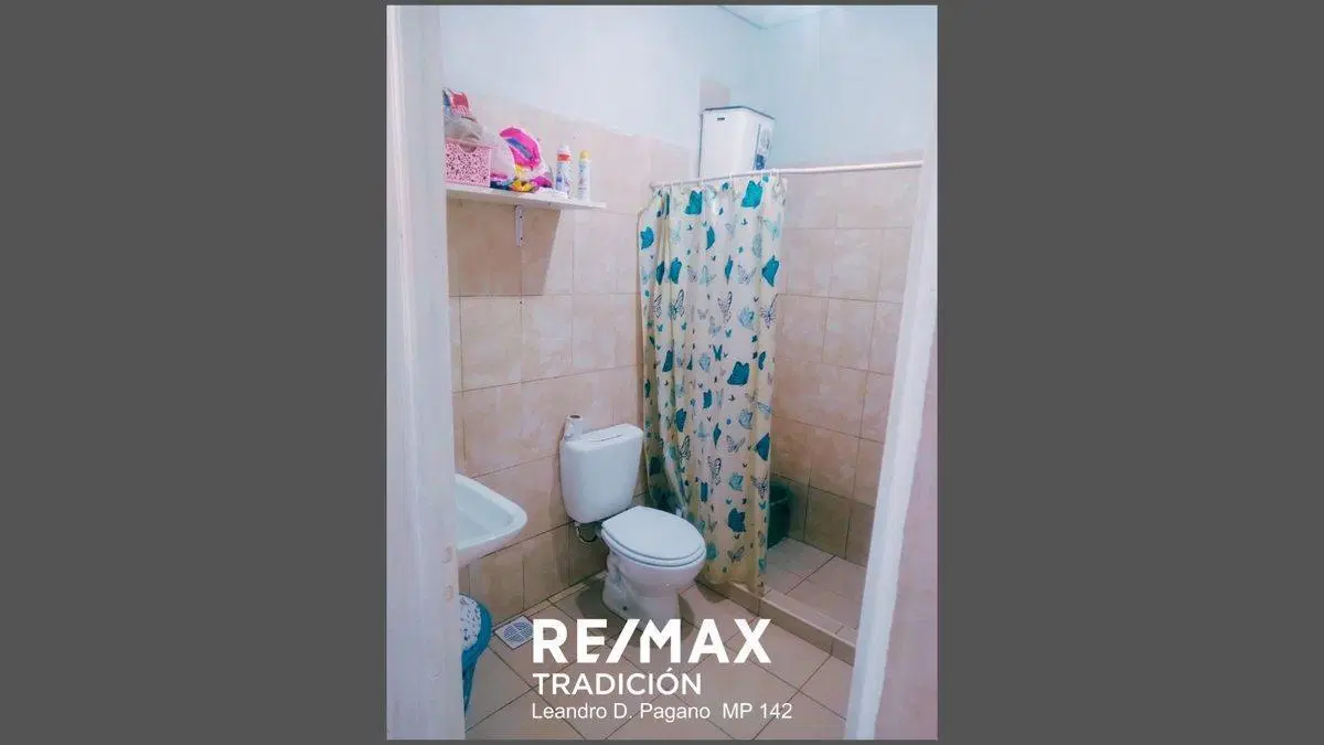 Casa 4 amb. en venta en centro de Fontana 5