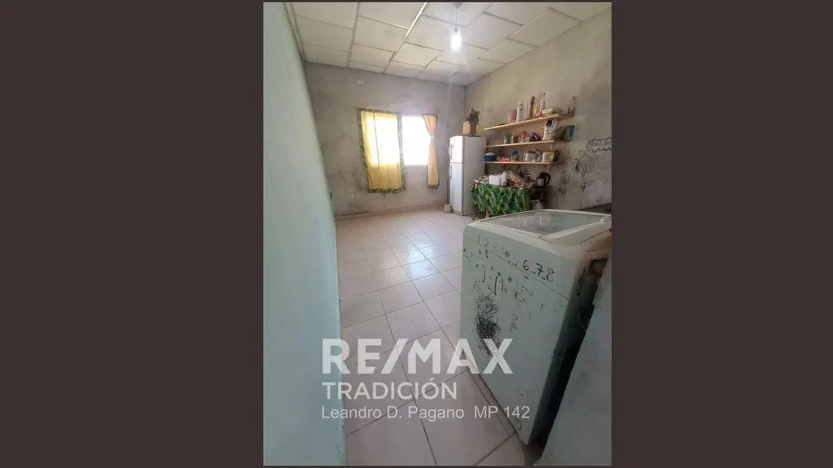 Casa 4 amb. en venta en centro de Fontana 8