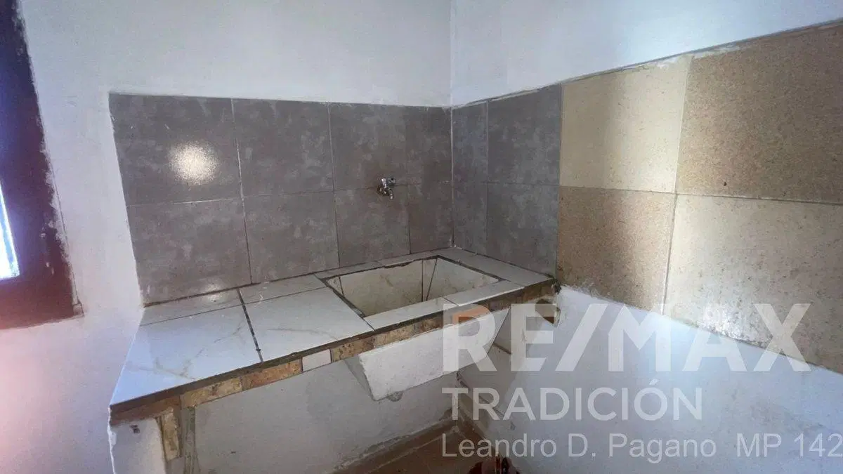 4 DEPARTAMENTOS EN VENTA ZONA UNNE RESISTENCIA 2