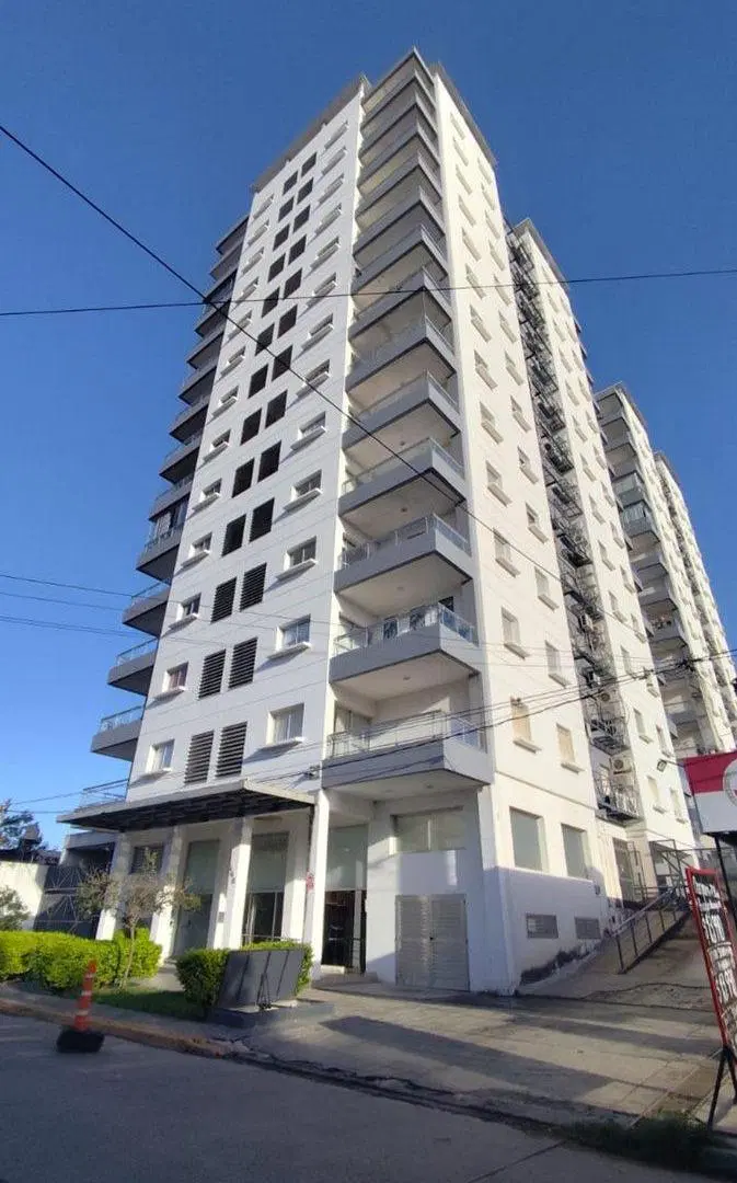 Venta departamento 3 dormitorios amoblado en Rcia. 4
