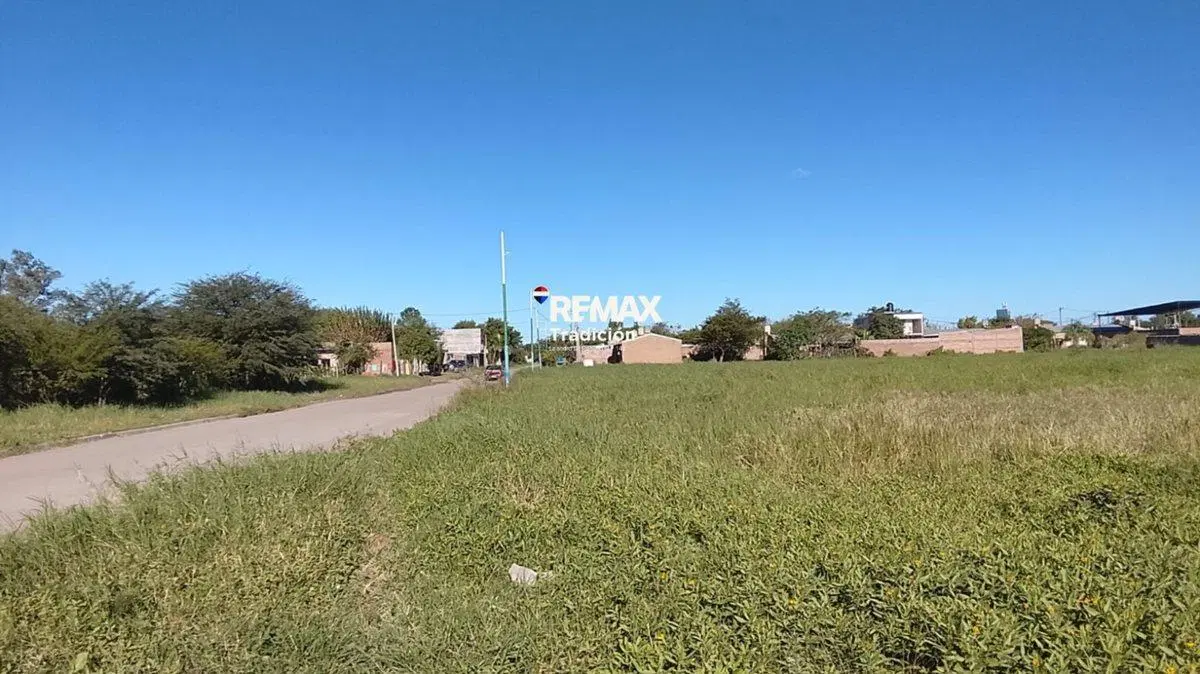 VENTA TERRENOS  EN FONTANA SOBRE PAVIMENTO 2
