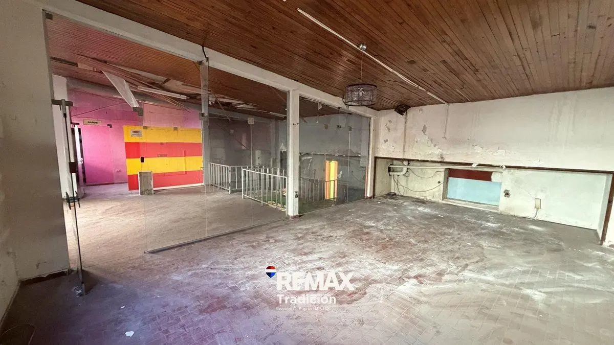 Local comercial en venta – Arturo Illia – 1750 m² 8