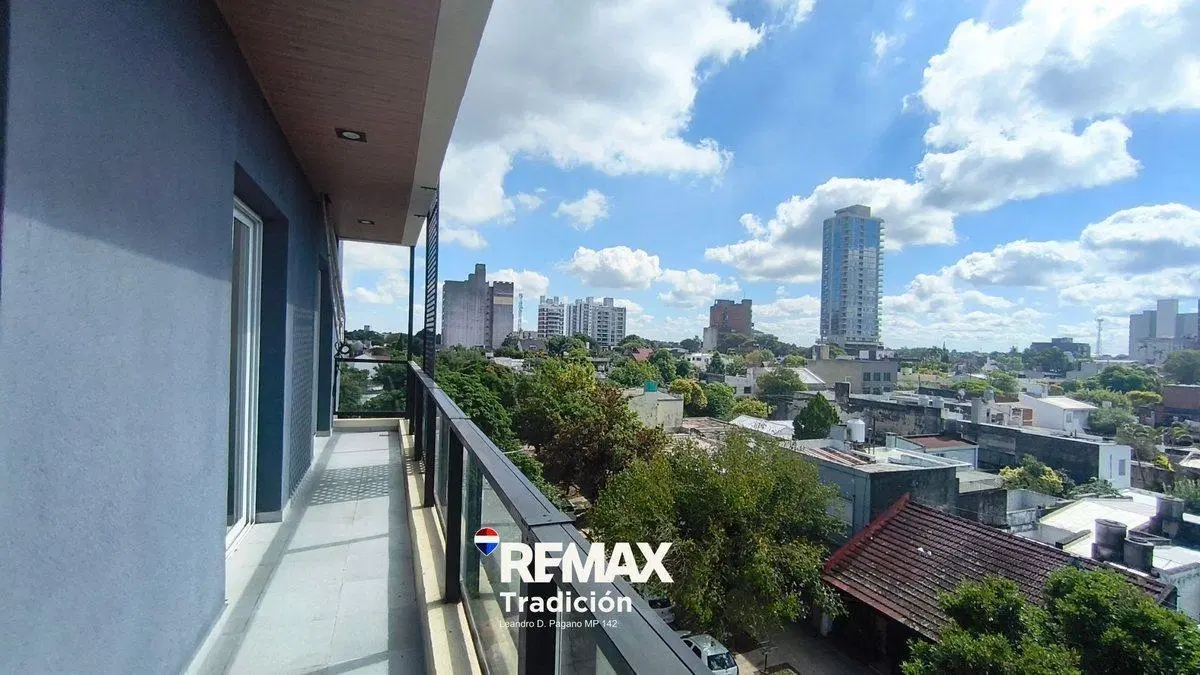 Dpto Vendo 3 dorm c/cochera Centro Rcia. 2