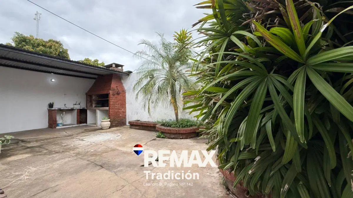 CASA 3 DORMITORIOS -VENTA RESISTENCIA CON COCHERA 4