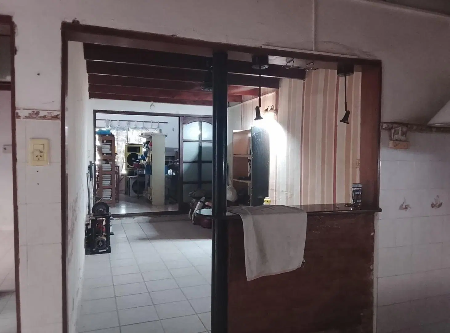CASA EN ALQUILER C LOCAL COMERCIAL EN RESISTENCIA 8
