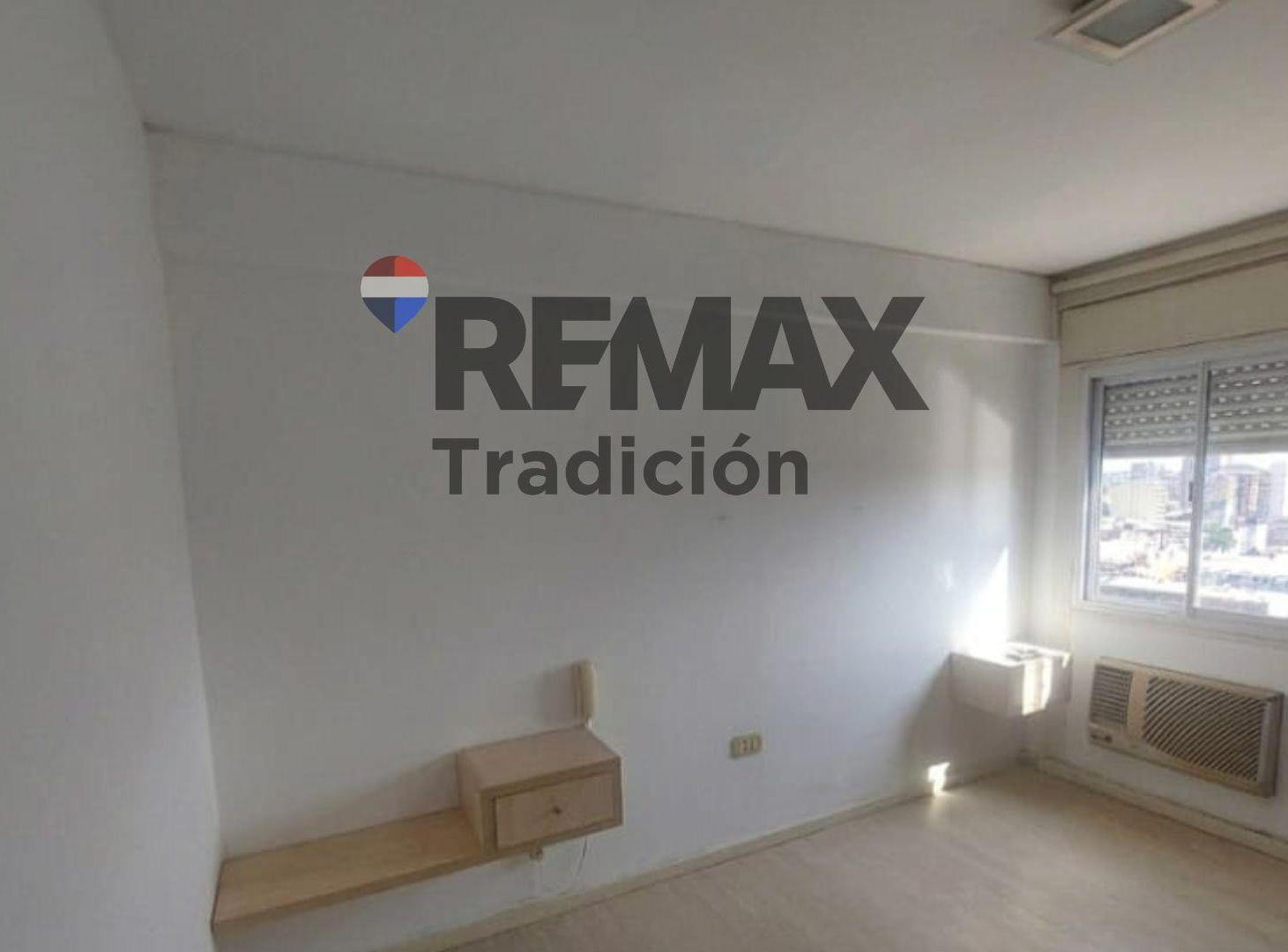 Foto de Venta Dpto 3 dormitorios c/ Cochera. Centro Rcia, imagen 3