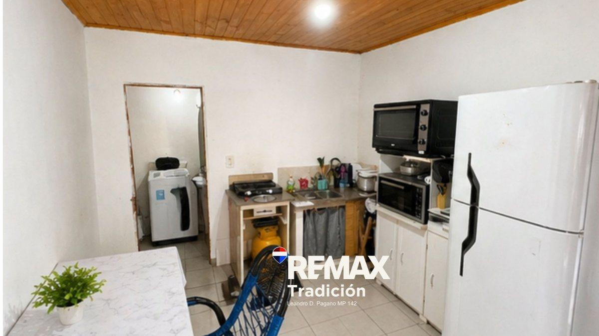 Foto de VENTA DE CASA 1 DORMITORIO + TERRENO - La Liguria, imagen 2