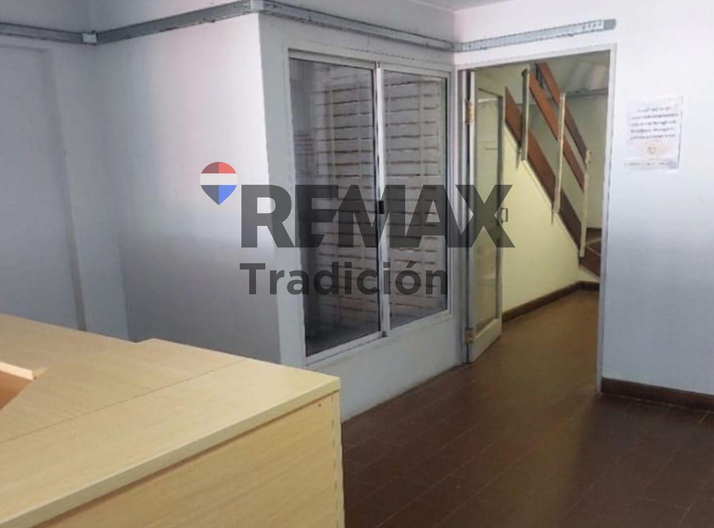 Foto de Venta Bloque de Oficinas c/ Cochera. Macrocentro, imagen 3