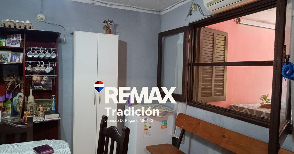 Foto de VENTA CASA - DEPARTAMENTO PLANTA BAJA B°GUIRALDES, imagen 1
