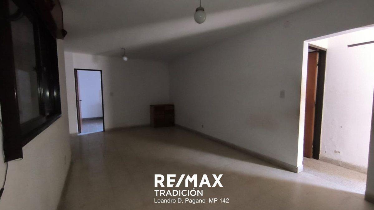 Foto de VENTA DEPARTAMENTO CENTRICO 3 DORMITORIOS, imagen 2