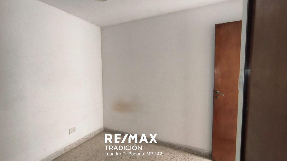 Foto de VENTA DEPARTAMENTO CENTRICO 3 DORMITORIOS, imagen 3