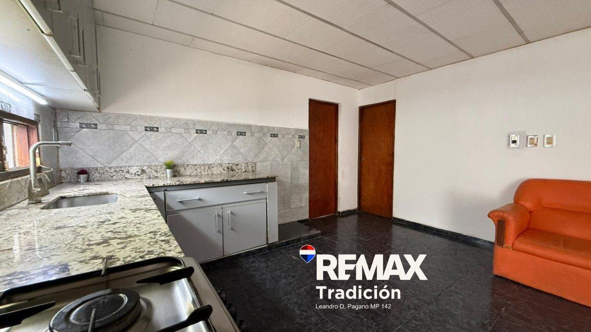 Foto de CASA 3 DORMITORIOS -VENTA RESISTENCIA CON COCHERA, imagen 1