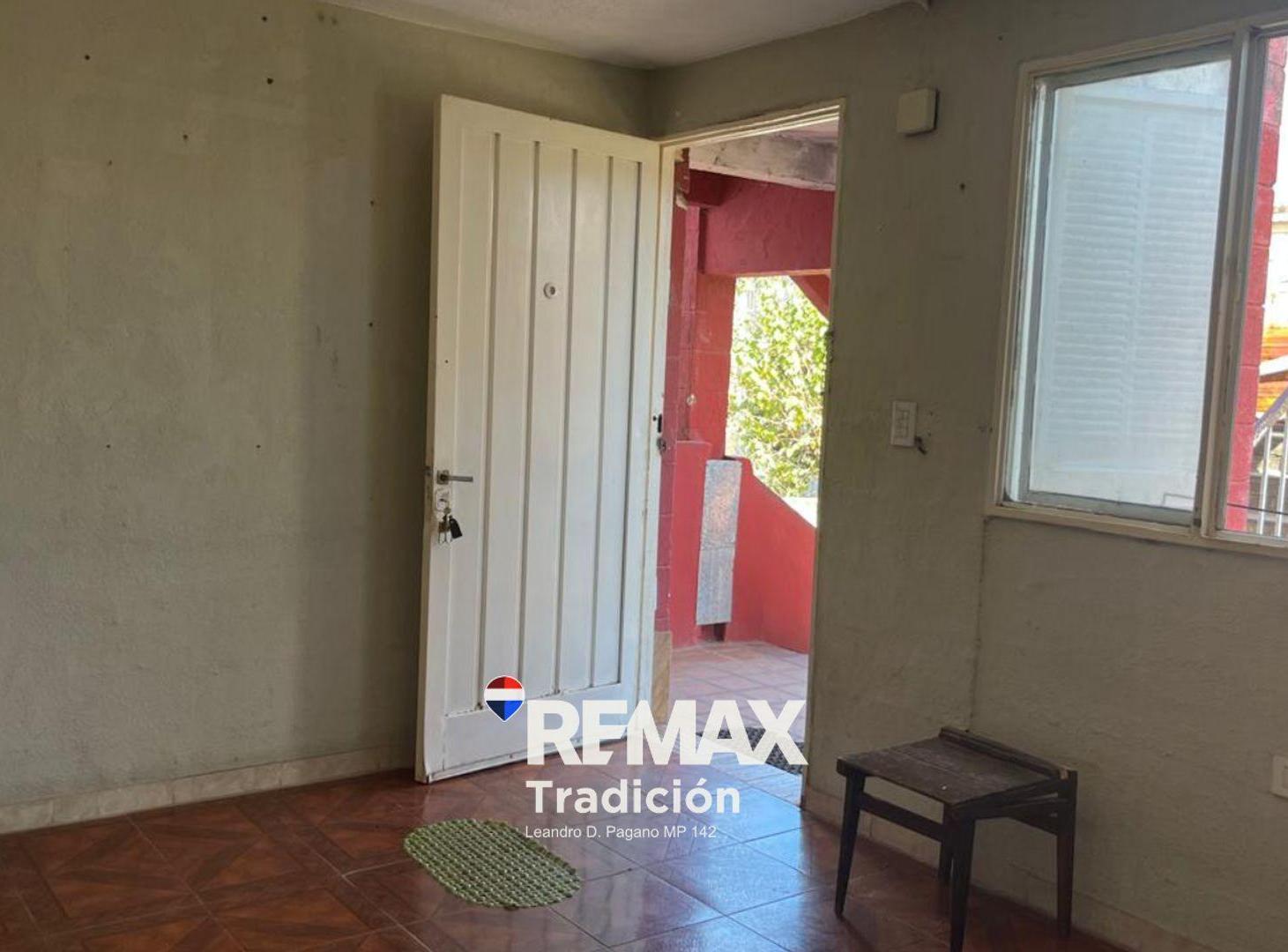 Foto de Venta amplio Departamento en B San Cayetano, imagen 3