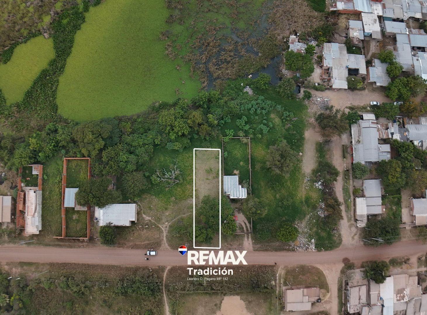 Foto de Lote Urbano de 411 m² en Venta Zona Av. Lavalle, imagen 2